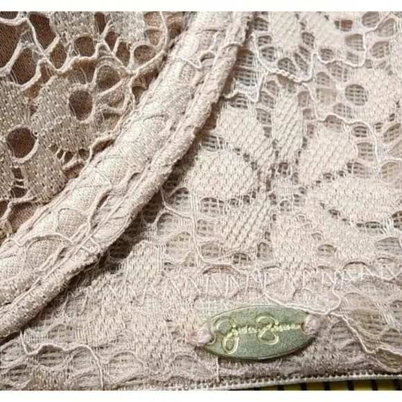 Jessica Simpson Biege Pink Unwire Padded Bra Size 42C - Picture 7 of 12